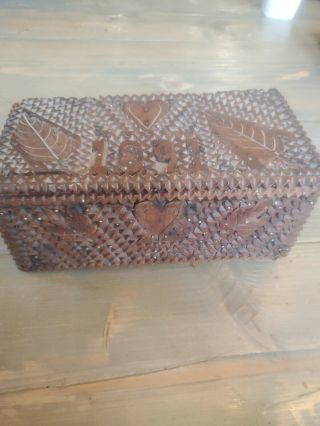 19th Century Vintage Antique Primitive Tramp Art Chip Carved Trinket Box