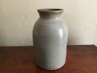 Wm Hare Wilmington Antique Stoneware Jar 7.  5” Tall