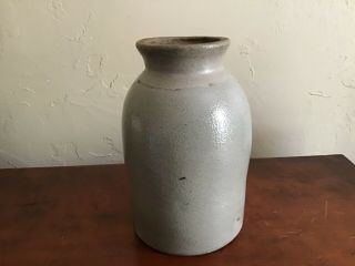 WM Hare Wilmington Antique Stoneware Jar 7.  5” Tall 3