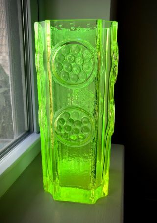 Vintage Vaseline Uranium Glass Finnish Vase By Riihimäen Lasi