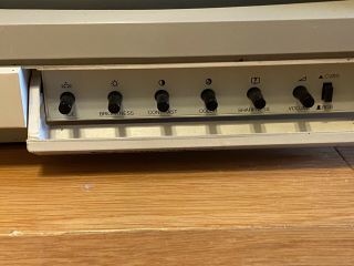 VINTAGE Commodore Monitor 1084s Powers On 3