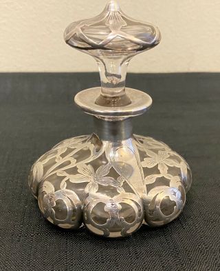 Antique Melon - Lobed Glass Perfume Bottle,  Dauber Alvin 999 Fine Silver Overlay