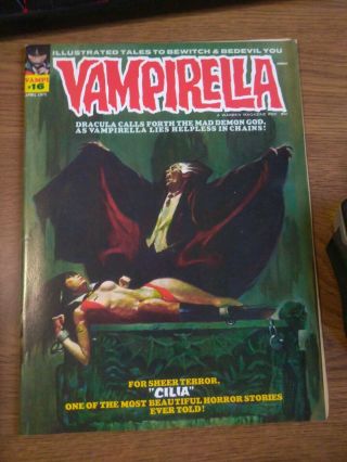 Warren Vampirella 16 - Cgc 9.  6 - Nm,  Wp - 1st Full Dracula In Title