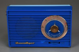 Vintage 1959 CROWN TR - 830 Pocket 4 Transistor Radio - JAPAN 2