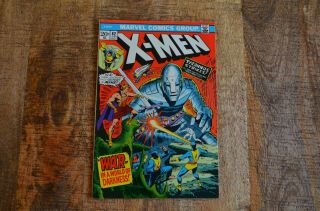X - Men 82 War In A World Of Darkness (marvel Comics,  June 1973) Fn/vf 7.  0