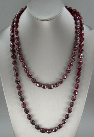 Fine Antique Art Deco Cherry Amber Bakelite Facet Cut Oval Bead Necklace