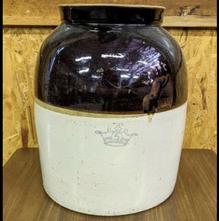 Antique Ransbottom Blue Crown 5 Gallon Two Tone Stoneware Crock 14.  5”h 12”w