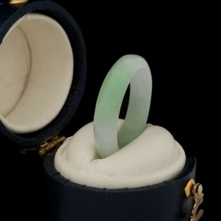 Antique Vintage Art Deco Chinese Carved Apple Green Jadeite Jade Ring Sz 6.  75