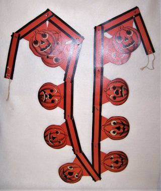 Vintage 1930s Made in USA Light Cardboard Jack O Lantern Halloween Banner 2