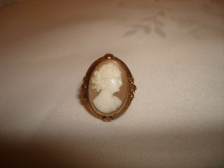 Vintage Unique Hand Made Cameo Coral Ring 14karat Yellow Solid Gold Size 3.  5