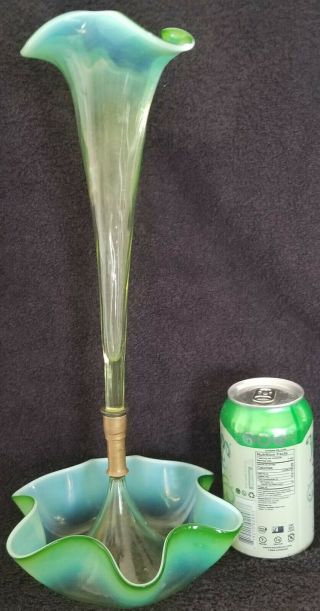 ABSOLUTELY GLORIOUS ANTIQUE SINGLE TALL EPERGNE VASELINE GLOW 15 