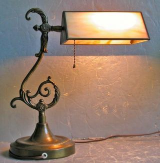Vintage Brass Art Nouveau Style Slag Glass Shade Bankers Desk Lamp Tilt Rotate