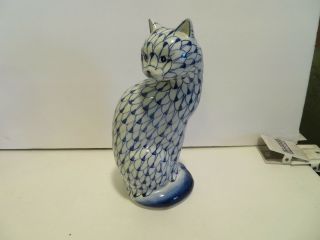 Cat Figurine 9 Inches Ceramic Handpainted Andrea By Sadek Thailand