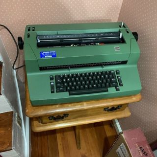 Ibm Selectric Ii Vintage Electric Typewriter (green,  1980) W/ Ibm Collectibles