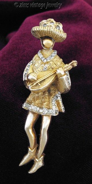 Rare Vintage Nettie Rosenstein Gold Rhinestone Minstrel Music Figural Pin Brooch