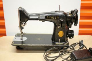 Singer Model 201 Vintage Heavy Duty Sewing Machine -