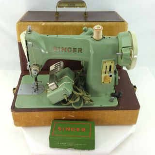 185k Singer Sewing Machine Green Heavy Duty W/ Case Vintage 1950s See Video