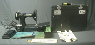 Vintage 1950 Singer Sewing Machine 221 - 1