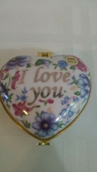 Lily Creek Hinged Heart - Shaped Trinket Box " I Love You " Flowers W/ Gold Trim