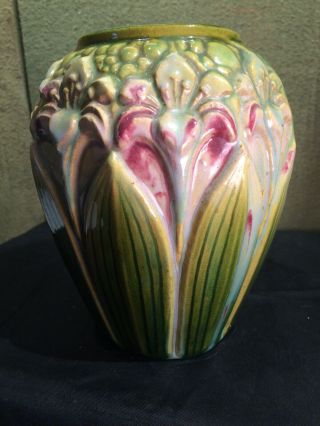 Vintage Brush Mccoy Amaryllis American Art Pottery 6.  5” Vase