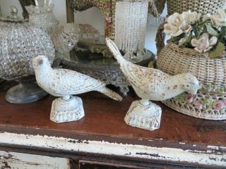 2 Fabulous Vintage Cast Iron Metal Birds Statues White Rusty With Patina