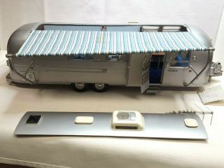 Vintage The Franklin Die - Cast Airstream Land Yacht Camper 1:24 w/Tag 2