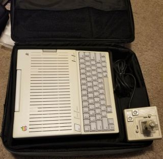 Vintage Apple Iic Compact Computer System Model A2s4100 With Joystick And Case