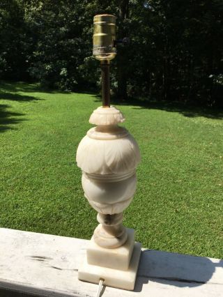 Vintage Neoclassical Italian White Alabaster Marble Urn Lamp Early 20th Century
