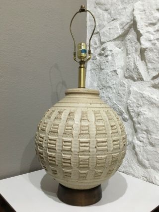 Huge Vintage Mid - Century Modern Stoneware Studio Art Pottery Lamp Signed