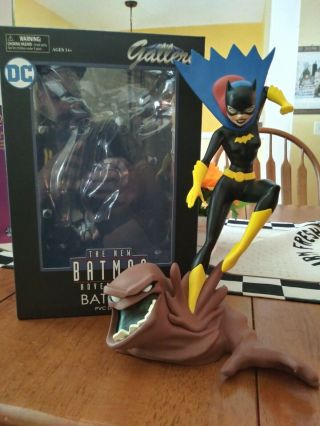 Diamond Dc Comics Gallery Batgirl Animated Statue - Batman Animated Series