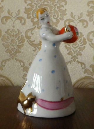 Russian Girl With Teapot And Cat Dulevo Ussr Russian Porcelain Figurine 2865u