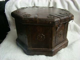 Vintage Wooden Octagon Shape Box Antique Old W14