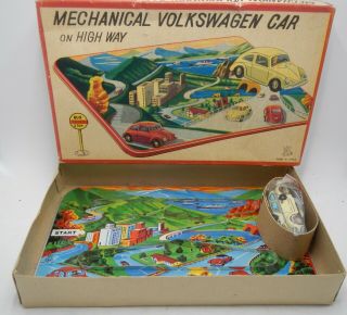 Mechanical Volkswagen VW Beetle on Highway tin toy TPS Japan vintage 2