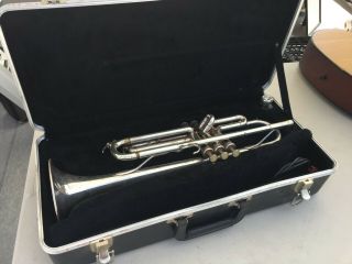 " Yamaha " Trumpet - Vintage Silver Type Finish - With Case And Mouthpiece - Old