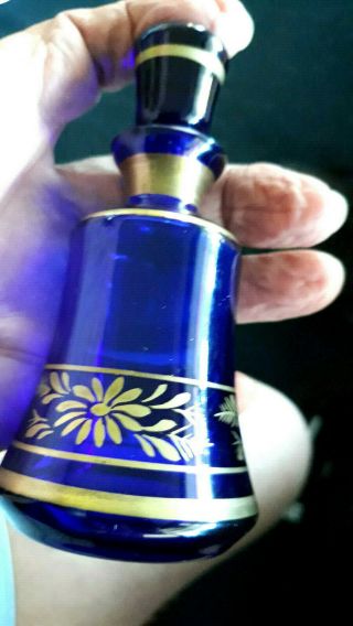Vintage Art deco hand blown glass perfume bottle cobalt blue fine gold overlay 3