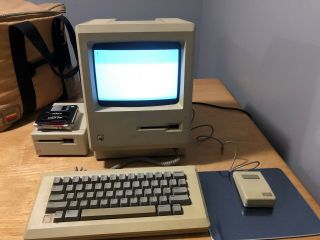 Vintage Macintosh 512k M0001w,  3.  5 Apple Drive,  Software,  1st Macworld