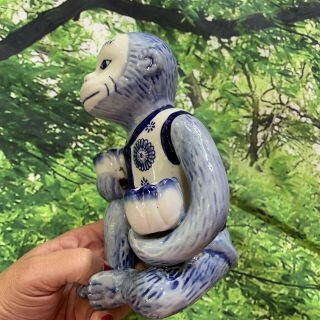 Charming Antique Chinoiserie Blue & White Porcelain Hand Painted Monkey Figurine 3