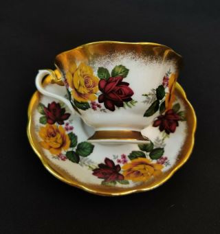 Royal Albert Treasure Chest Large Red Yellow Roses Porcelain Tea Cup Saucer Vfc