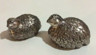Vintage Metallic Set Of 2 Quail/chicks/bird Salt And Pepper Shakers