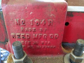 VINTAGE REED MFG CO MACHINIST BENCH VISE No.  104 R,  4 
