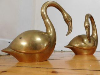 Retro Fine Brass Pair Flamingos Swimming 1970s Statue Ornaments