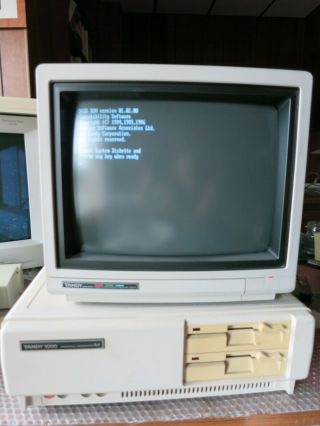 Vintage Tandy 1000 SX Personal Computer Model 25 - 1051,  No Monitor 2