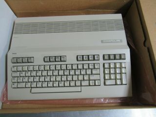 Vintage Commodore 128 C128 Personal Computer