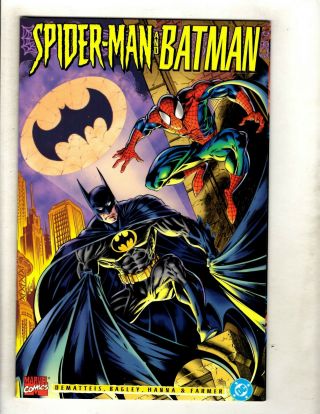 4 DC Marvel Dark Horse Graphic Novels Batman Captain America SpiderMan Dredd GK5 3