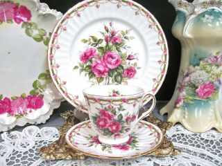 Duchess Tea Cup And Saucer Trio Pink Roses Bouquet Rose Garland Teacup England