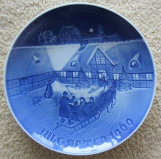 Bing And Grundahl Christmas Plate - 1969 - Arrival Of Christmas Guests