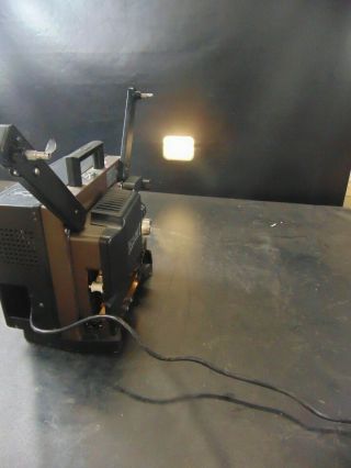 Eiki SL - 0 16mm Slot Load Vintage Film Projector W/ Case 2