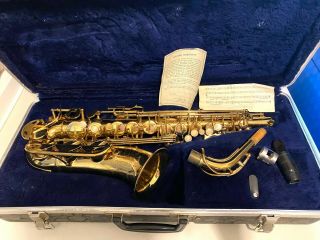 Vintage Conn 18m Alto Saxophone With Hard Case And.  Estate Find