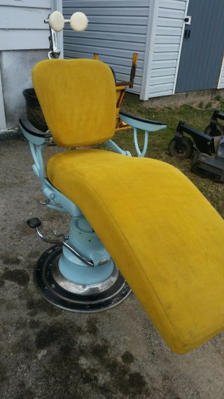 Vintage 1920s ? Ritter Hydraulic / Adjustable Dentist Dental Barber Chair