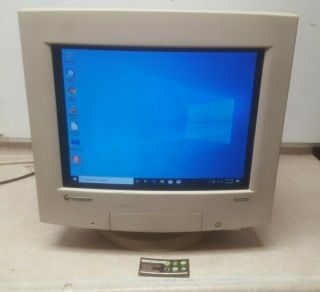 Vintage Gaming Gateway 2000 Vivitron 17 " Color Crt Monitor Beige Cpd - Gf250t